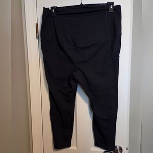 TWO pair bundle of Fabletics Black 4X Leggings - Matrernity - Side Pockets